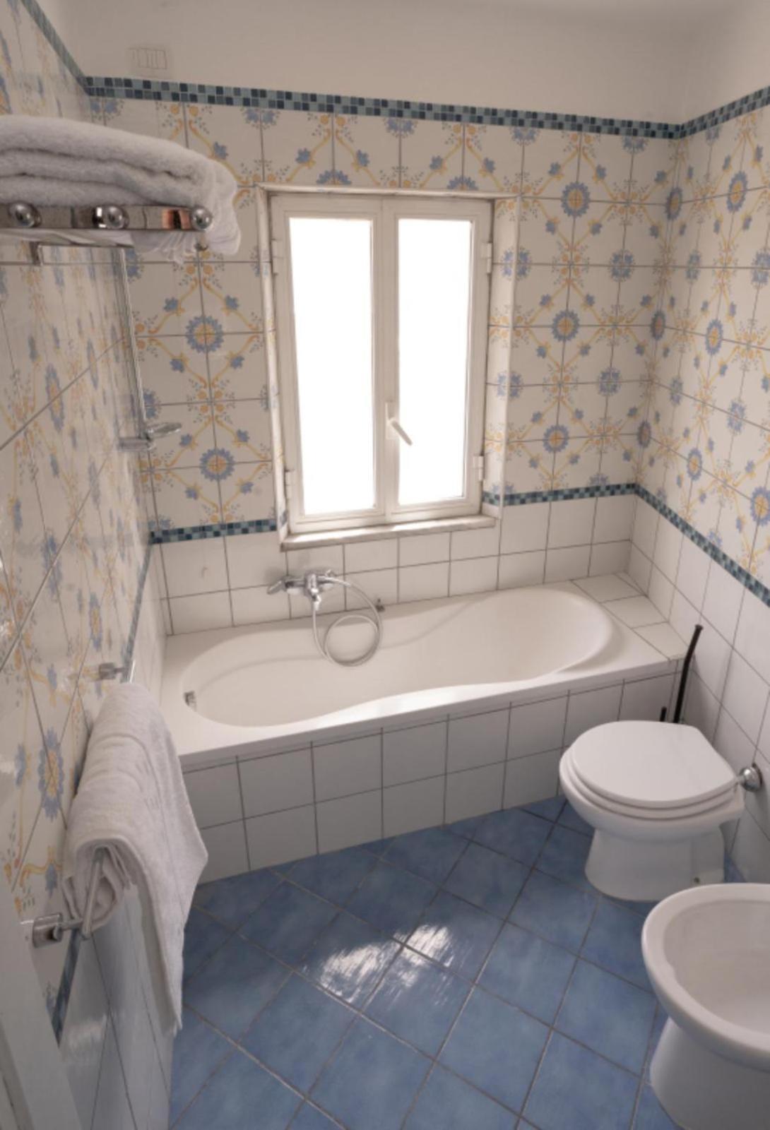 Ischia Mare Bed & Breakfast Exterior photo